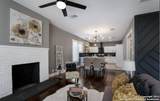 621 Hays - Photo 5