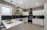 621 Hays - Photo 7