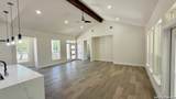 7008 Circle Oak Dr - Photo 9