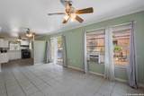 819 Comal - Photo 6