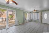 819 Comal - Photo 7