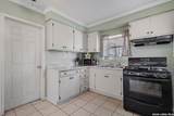819 Comal - Photo 9