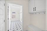 92 Simpatico - Photo 23
