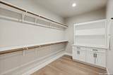 748 Riviera Dr - Photo 10