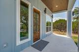 748 Riviera Dr - Photo 18