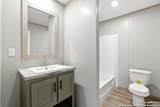 2715 Fm 1332 - Photo 17