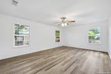 211 Esmeralda Dr - Photo 14