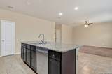 10307 Walnut Crest - Photo 11