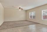 10307 Walnut Crest - Photo 9