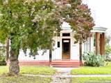 902 Pine St - Photo 2