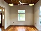 902 Pine St - Photo 4