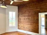 902 Pine St - Photo 8