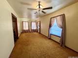 902 Bond - Photo 7