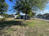 203 Surrey Ave - Photo 4