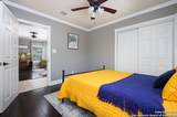 1102 Crockett St - Photo 16