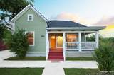 1102 Crockett St - Photo 2