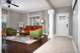 1102 Crockett St - Photo 8