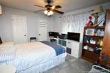 11454 Remsen St - Photo 14