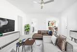 804 Peach St - Photo 2