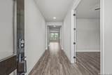 549 Englewood Ln - Photo 4