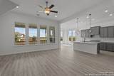 2852 Reeves Lane - Photo 6