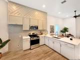 430 Hart - Photo 4