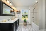 131 Larchmont - Photo 12
