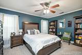 131 Larchmont - Photo 13