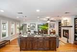 131 Larchmont - Photo 6