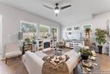 14850 Maverick Ave - Photo 10