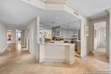 700 Hildebrand - Photo 31