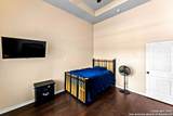 2211 Geneva - Photo 17