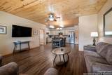 1554 Gruene - Photo 4