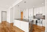 610 Market - Photo 11
