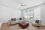 20675 Huebner Rd - Photo 10