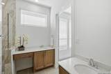 20675 Huebner Rd - Photo 23