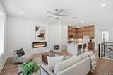 20675 Huebner Rd - Photo 8