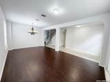 1203 Ganton Ln - Photo 3
