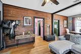 122 Hoover - Photo 4