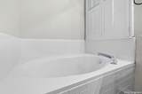 2634 Lakehills St - Photo 22