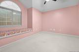 2634 Lakehills St - Photo 28