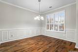 2634 Lakehills St - Photo 8
