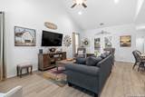 2061 Robin Hood - Photo 5