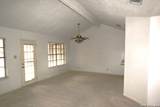 802 Athens - Photo 17