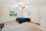 802 Eagle Creek - Photo 15