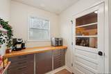 802 Eagle Creek - Photo 17