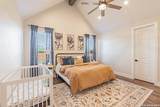 112 Magnolia - Photo 32