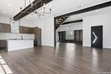 608 Labor - Photo 19
