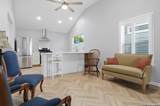 1210 Summit - Photo 4