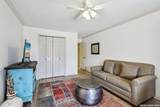 2611 Eisenhauer - Photo 15
